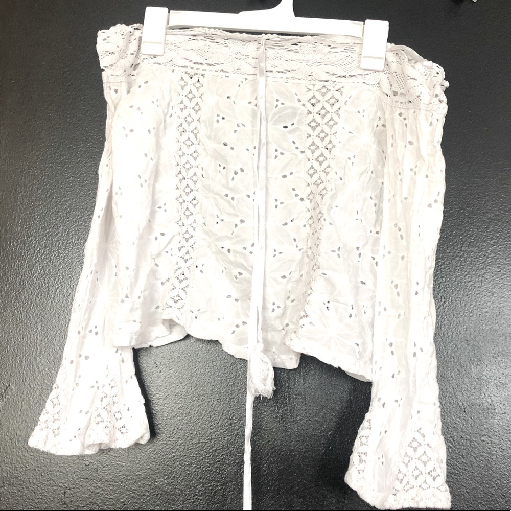 Beautiful Shoulder off white blouse